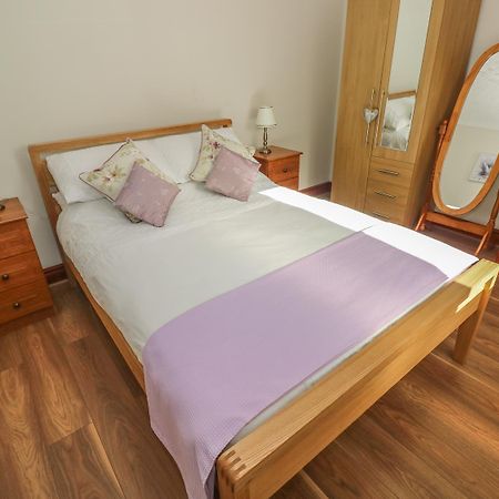 Broadford Farm Bungalow Kidwelly المظهر الخارجي الصورة